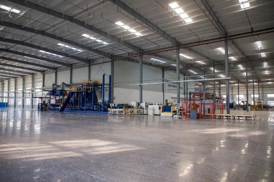 Joaboa Panel Üretiminde Kullanılan Sıcak Pres Üretim Teknolojisi